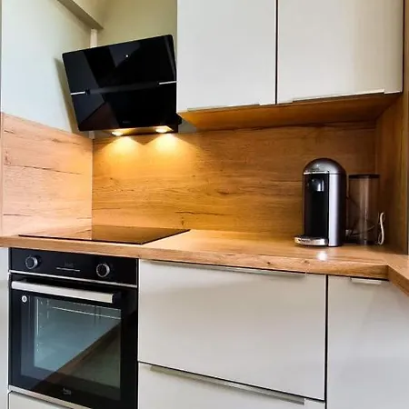 度假居 4 Guests With Access To The Beachfrejus