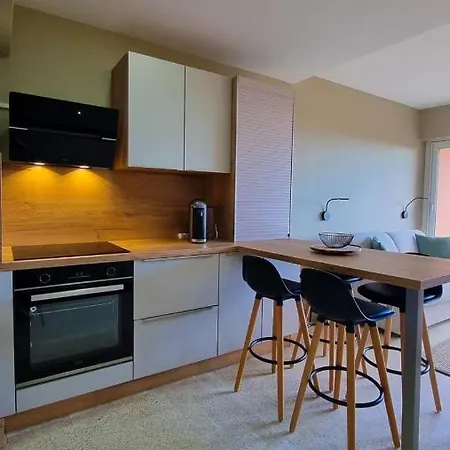 度假居 4 Guests With Access To The Beachfrejus *